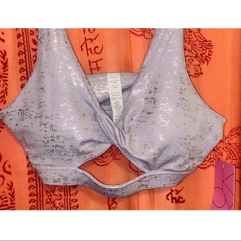 Lavender sparkly sports / yoga bra size L